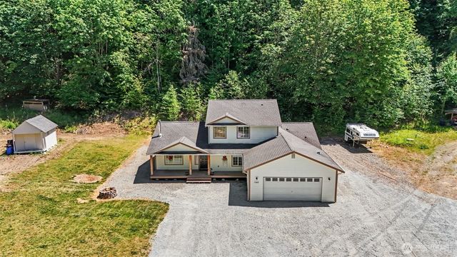 17826 214th Avenue Ct E, Orting, WA 98360