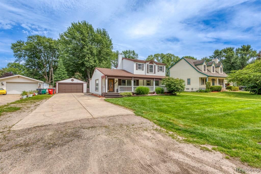 39076 Winkler Street, Harrison Twp, MI 48045