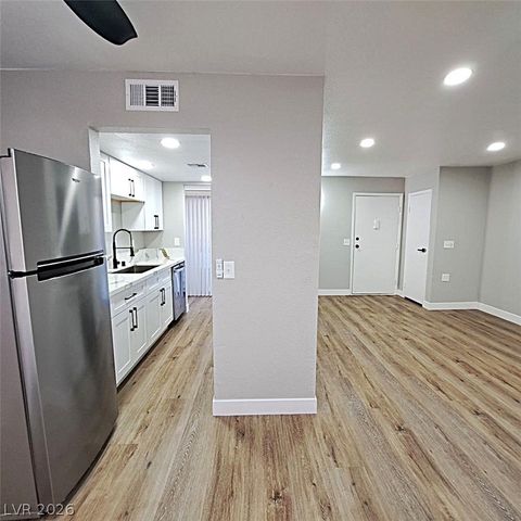 5376 Retablo Avenue 2, Las Vegas, NV 89103