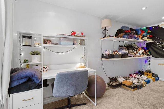 3220 N Huntington Road, Marion, IN 46952