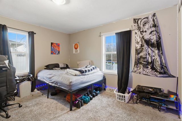 3220 N Huntington Road, Marion, IN 46952