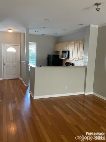 11435 Dixie Glen Drive, Charlotte, NC 28277