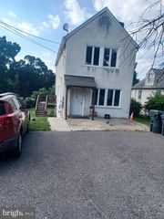 1572 ROBINSON AVE, Willow Grove, PA 19090