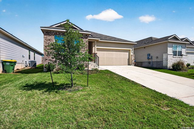 13111 Bay Point Way, St Hedwig, TX 78152