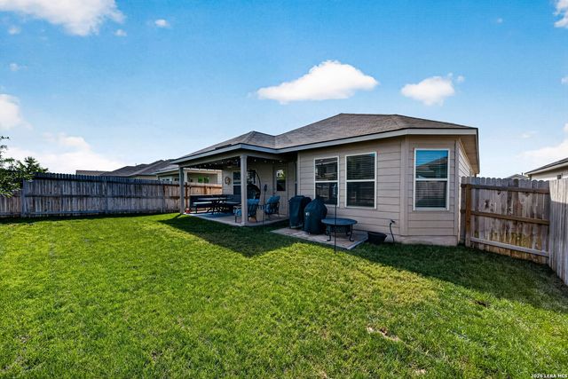 13111 Bay Point Way, St Hedwig, TX 78152