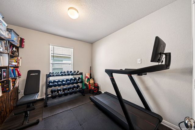 13111 Bay Point Way, St Hedwig, TX 78152