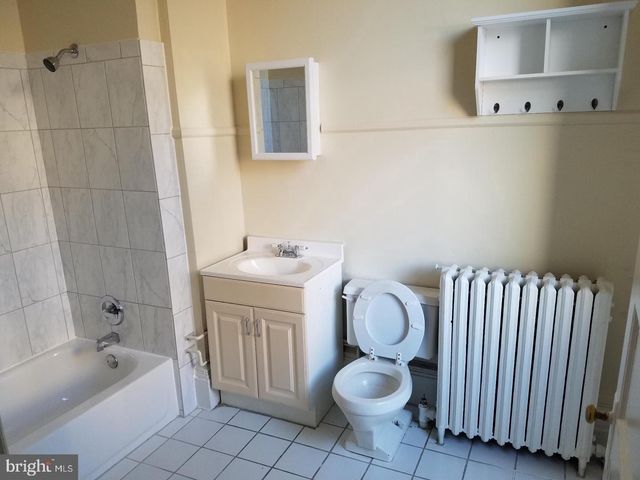 18 W FRANKLIN ST, Baltimore, MD 21201