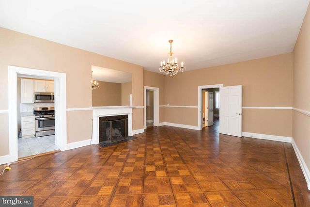 18 W FRANKLIN ST, Baltimore, MD 21201