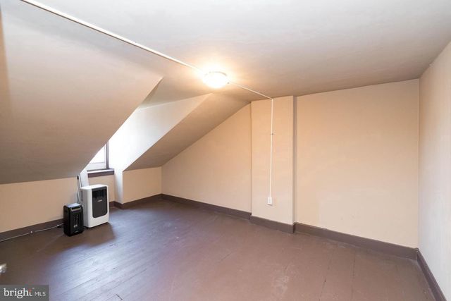 18 W FRANKLIN ST, Baltimore, MD 21201