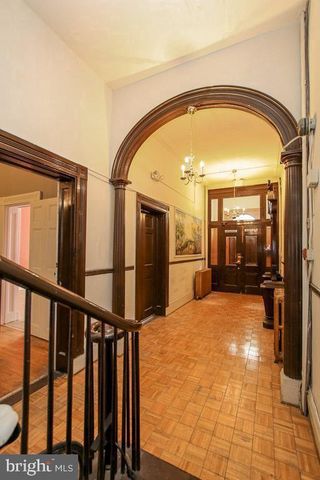 18 W FRANKLIN ST, Baltimore, MD 21201