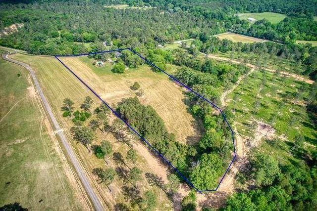 125 E Sewell Road, Aragon, GA 30104