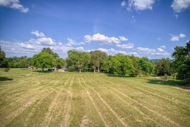 125 E Sewell Road, Aragon, GA 30104