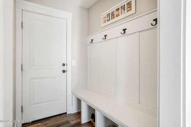 10639 Saron Lane, Whitehouse, OH 43571