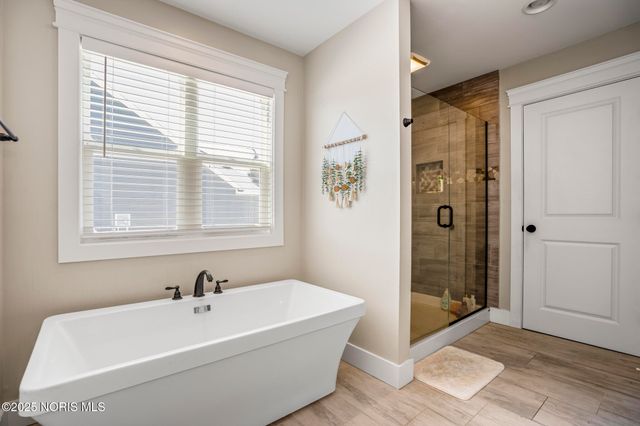 10639 Saron Lane, Whitehouse, OH 43571