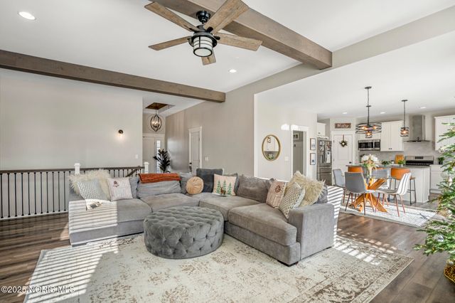 10639 Saron Lane, Whitehouse, OH 43571