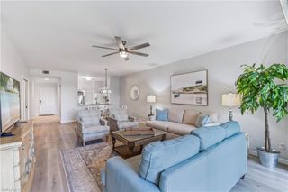 725 Saratoga CIR # 102, Naples, FL 34104