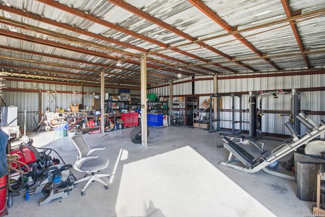 835 WINANS RANCH RD, Bandera, TX 78003