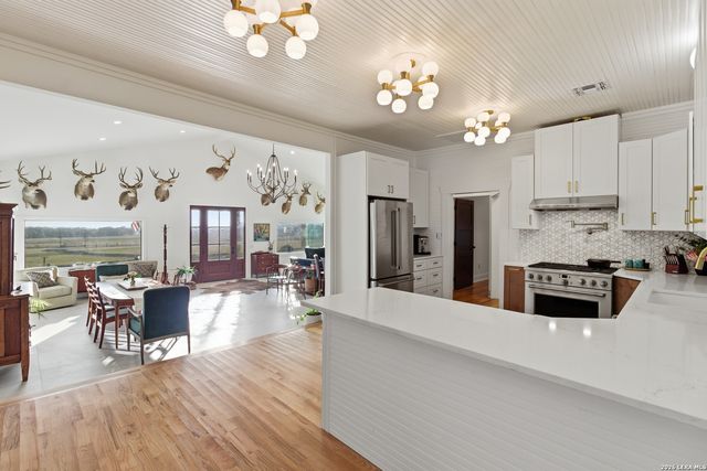 835 WINANS RANCH RD, Bandera, TX 78003