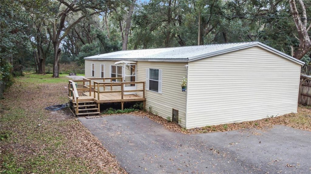 7311 20 TH STREET, Zephyrhills, FL 33542