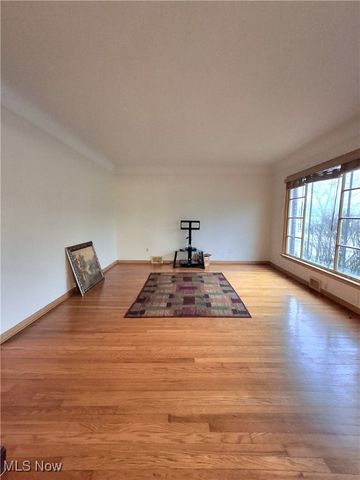 2903 Center Drive, Parma, OH 44134