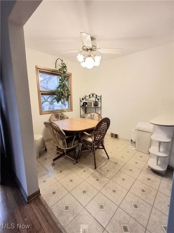 2903 Center Drive, Parma, OH 44134