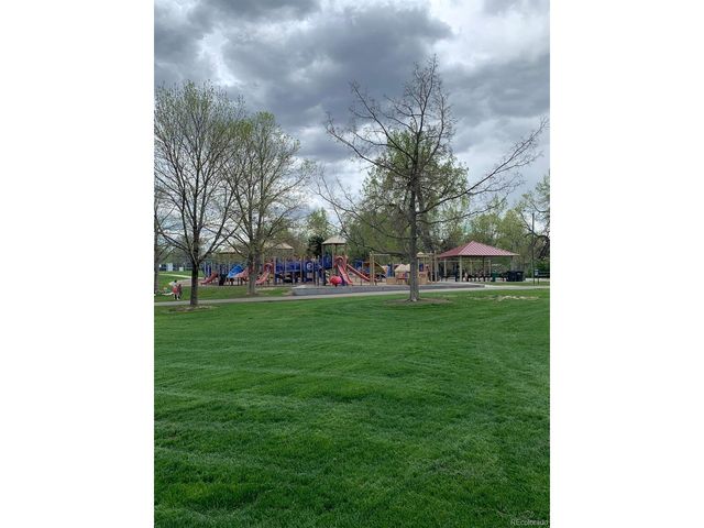 2907 E Euclid Pl, Centennial, CO 80121