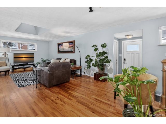 2907 E Euclid Pl, Centennial, CO 80121