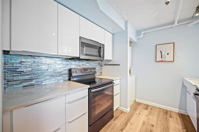 7601 E Treasure Drive 2124, North Bay Village, FL 33141