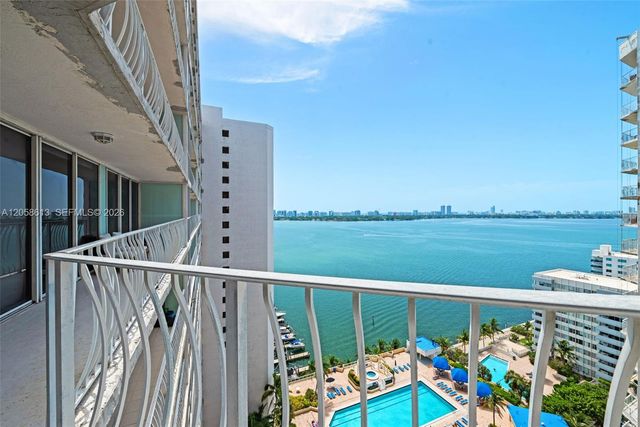 7601 E Treasure Drive 2124, North Bay Village, FL 33141