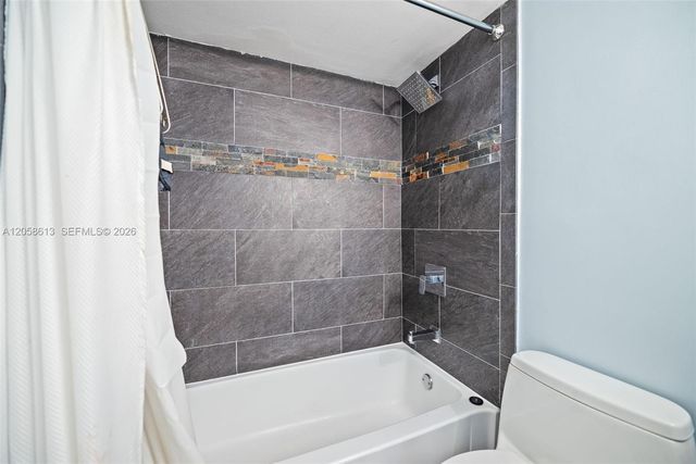 7601 E Treasure Drive 2124, North Bay Village, FL 33141
