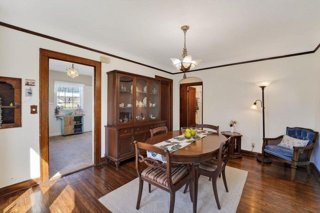 931 Eisenhower Avenue, Janesville, WI 53545