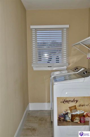 749 Shelby Avenue, Radcliff, KY 40160