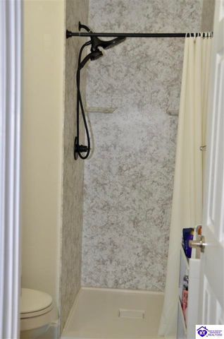 749 Shelby Avenue, Radcliff, KY 40160