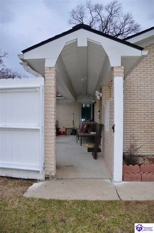 749 Shelby Avenue, Radcliff, KY 40160