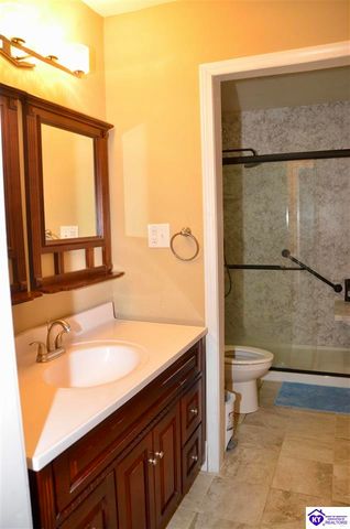 749 Shelby Avenue, Radcliff, KY 40160