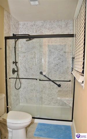 749 Shelby Avenue, Radcliff, KY 40160