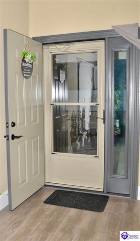 749 Shelby Avenue, Radcliff, KY 40160