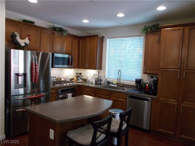 11832 Arenoso Drive, Las Vegas, NV 89138