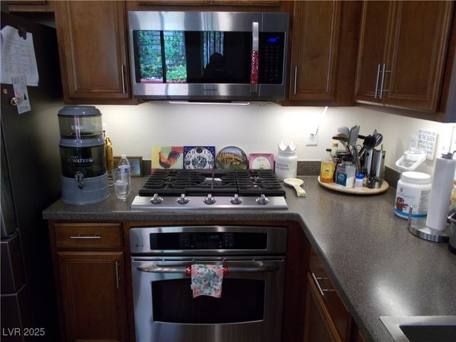 11832 Arenoso Drive, Las Vegas, NV 89138