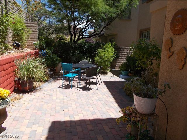 11832 Arenoso Drive, Las Vegas, NV 89138