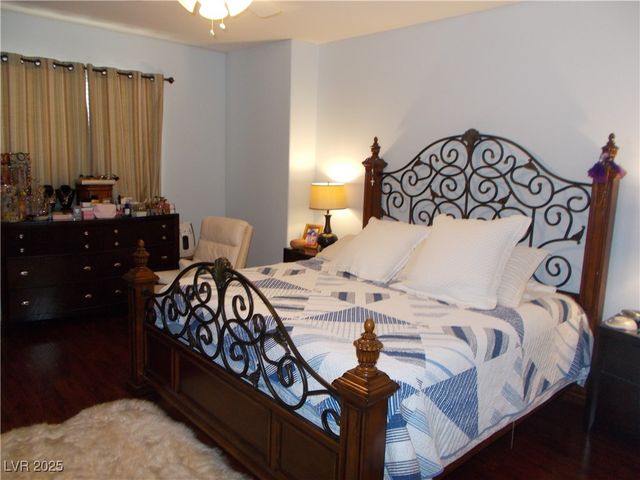 11832 Arenoso Drive, Las Vegas, NV 89138