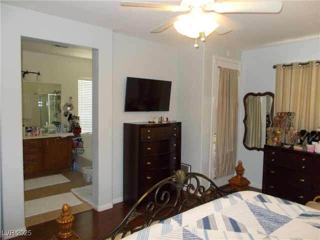 11832 Arenoso Drive, Las Vegas, NV 89138