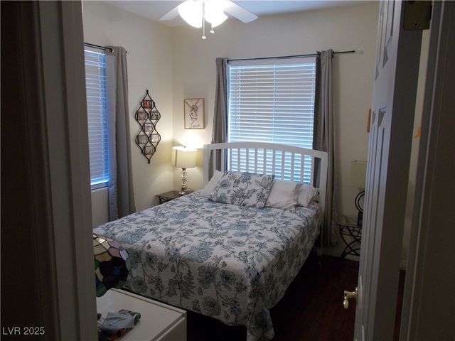 11832 Arenoso Drive, Las Vegas, NV 89138