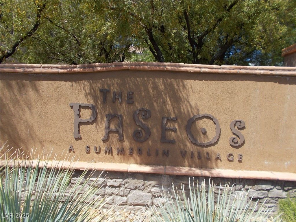 11832 Arenoso Drive, Las Vegas, NV 89138