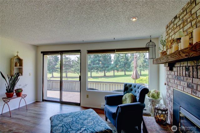 12492 Gwen Drive #10, Burlington, WA 98233