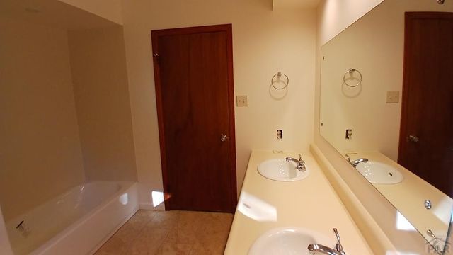 2 N Pine St, Cokedale, CO 81082