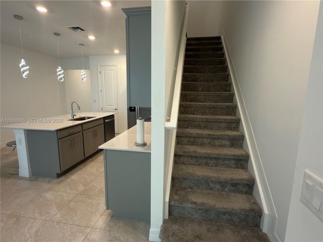 8344 NW 7th Pl 8344, Plantation, FL 33324