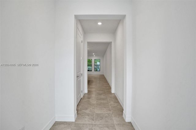 8344 NW 7th Pl 8344, Plantation, FL 33324