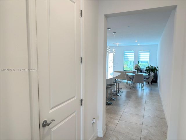 8344 NW 7th Pl 8344, Plantation, FL 33324