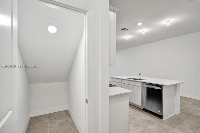 8344 NW 7th Pl 8344, Plantation, FL 33324